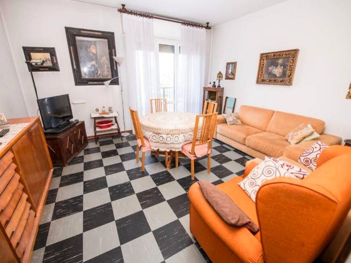 Appartamento quadrilocale in vendita in Via dei larici, Quartiere Olmi, Milano
