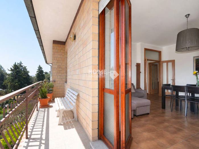 Appartamento con 6 locali in vendita in Via Fonte Orsola, Centro, Corridonia