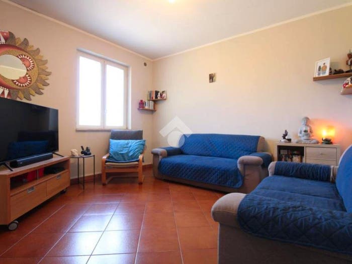 Appartamento trilocale in vendita in Via Michelangelo antonioni, Morlupo
