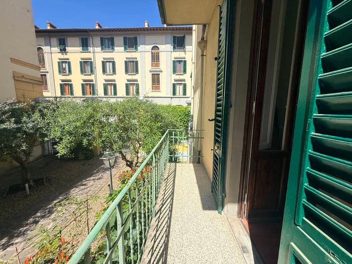 Appartamento con 6 locali in vendita in Via Giovanni Fabbroni, Leopoldo Vittorio Emanuele Statuto, Firenze