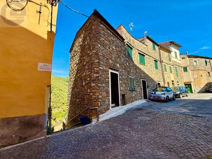 Appartamento bilocale in vendita in Via Moltedo, Caramagna, Imperia