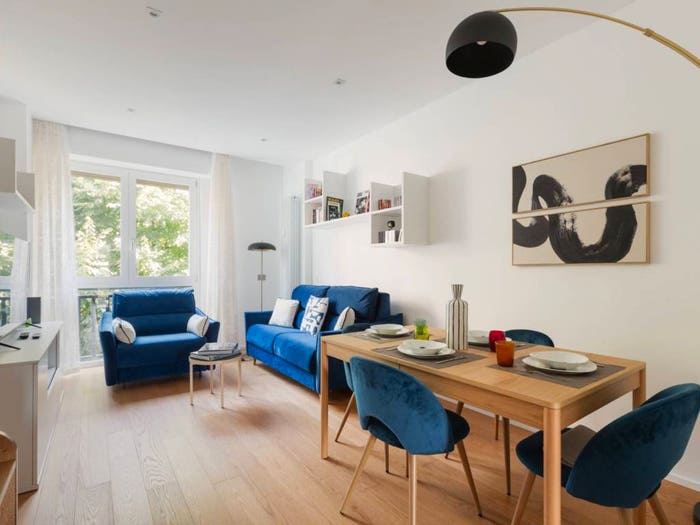 Appartamento trilocale in vendita in Solari, Milano