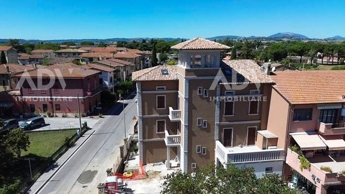 Appartamento trilocale in vendita in VIALE GIACOMO MATTEOTTI, Palazzo Petrignano, Assisi