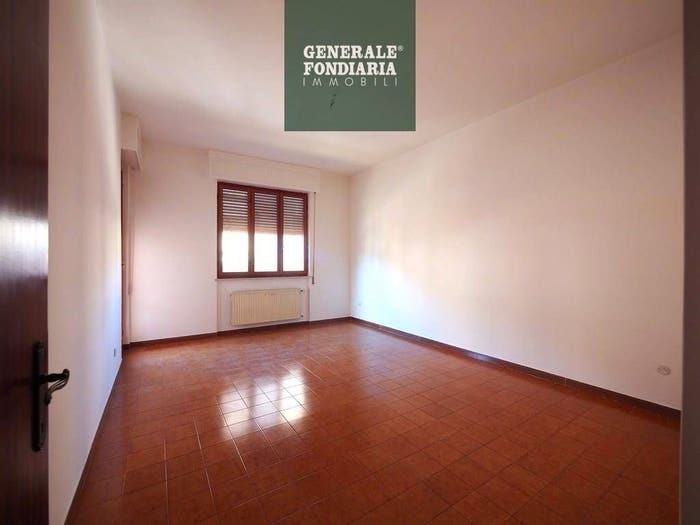 Appartamento quadrilocale in vendita in VIA xxv APRILE, Piana Battolla, Follo