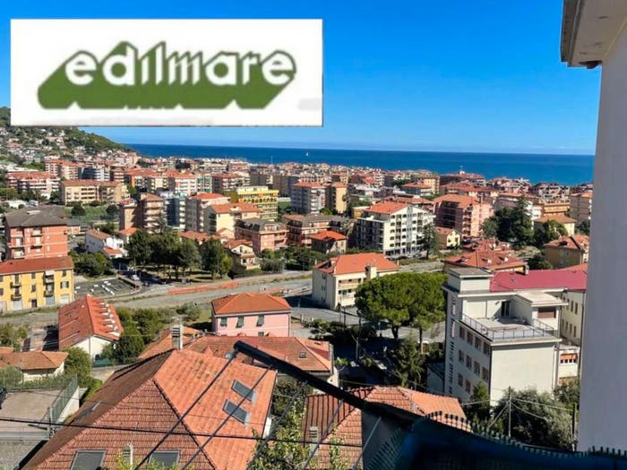 Appartamento trilocale in vendita in Via Delle Ginestre No Number, Marina Di Andora, Andora