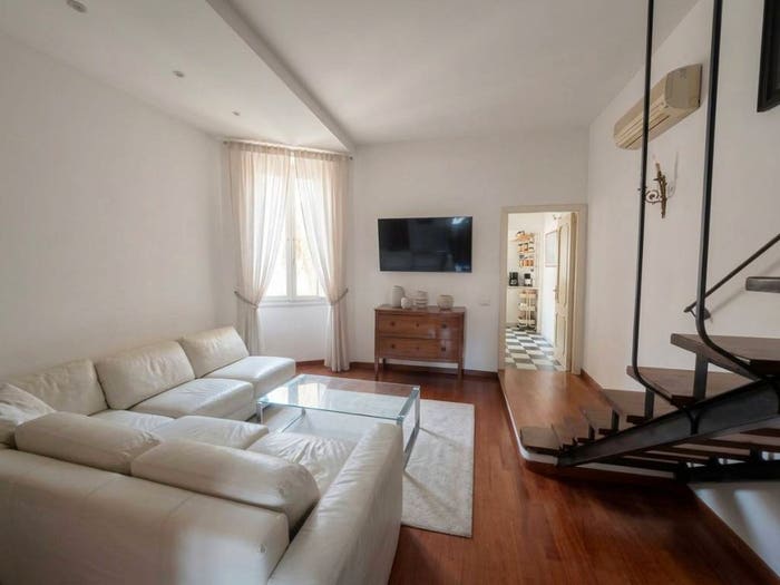 Appartamento con 5 locali in vendita in Via Gaetano Donizetti, San Benedetto, Cagliari