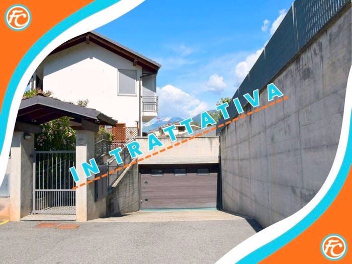 Casa con 5 locali in vendita in Via Braida, San Didero