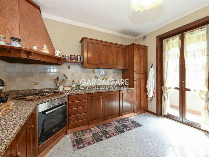 Casa con 5 locali in vendita in Via Marzabotto, Desenzanino, Desenzano del Garda