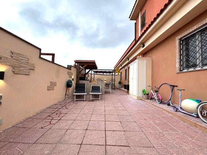 Appartamento trilocale in vendita in Via dei Salici, Castagnetta Santa Procula, Pomezia