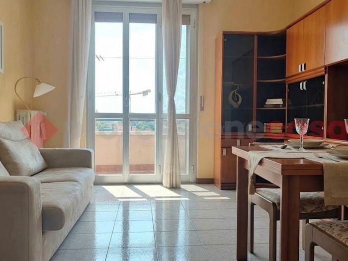 Appartamento trilocale in vendita in VIA GIARDINO, Centro, Locate di Triulzi