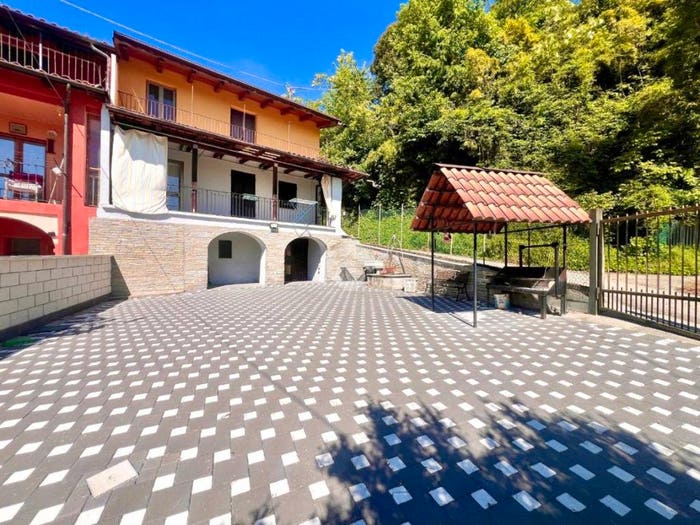 Casa con 6 locali in vendita in Strada spagnolino solza, Cocconato