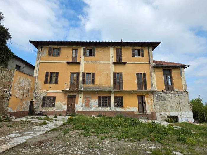 Casa con 6 locali in vendita in Via Angelo Brofferio, Centro, Calosso