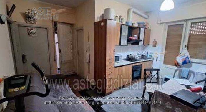 Appartamento trilocale in vendita in Via del Fuoco Sacro, Borghesiana, Roma