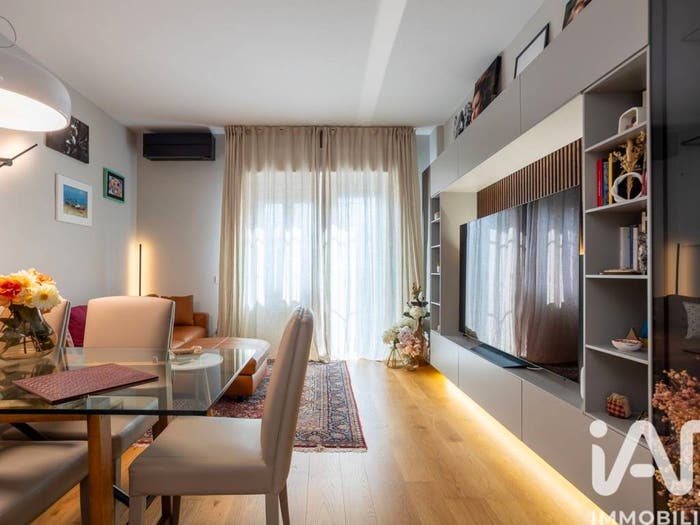 Appartamento con 5 locali in vendita in Via Rosetani, Centro, Macerata