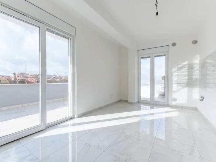 Appartamento trilocale in vendita in Centro, Ladispoli