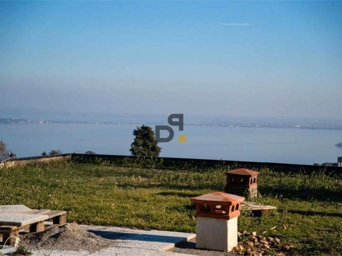 Casa quadrilocale in vendita in Pratello, Villaggio Dante Alighieri, Padenghe sul Garda