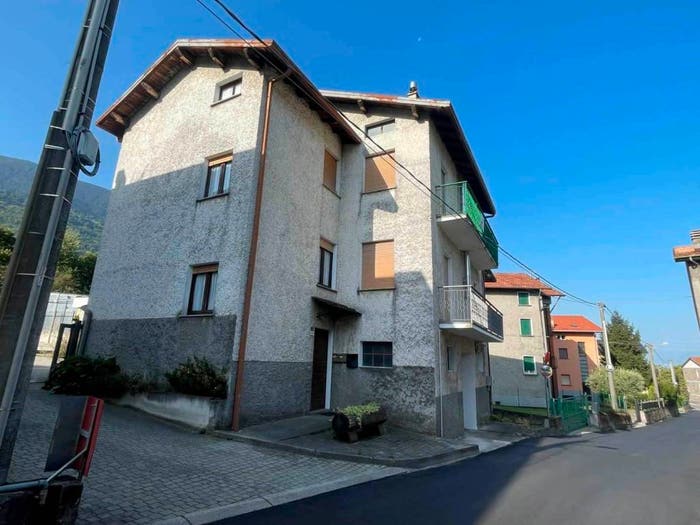 Appartamento con 5 locali in vendita in Via Tartano, Centro, Talamona