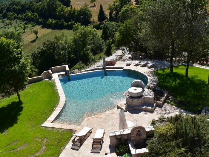 Casa con 6 locali in vendita in Località Mevale, Visso