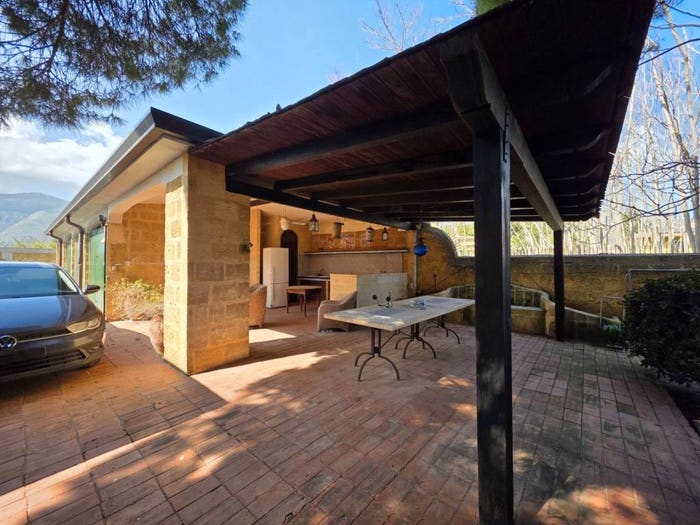 Casa con 6 locali in vendita in Via Enrico Calandra, Lanza di Scalea Olimpo, Palermo