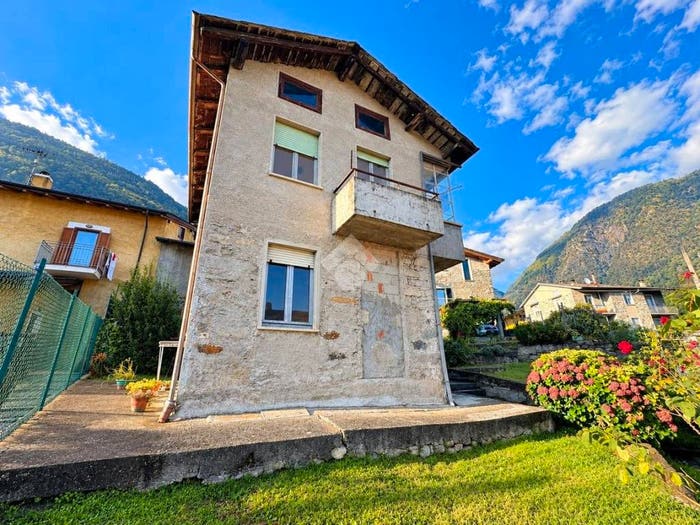 Casa quadrilocale in vendita in Vicolo della Corte, Mossini, Sondrio