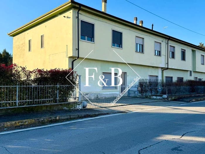 Appartamento trilocale in vendita in Via Guglielmo Marconi, Centro, Baldichieri d'Asti