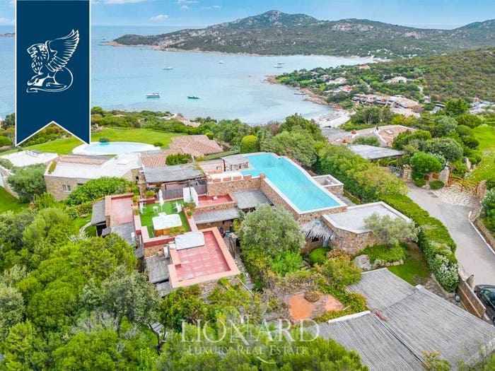 Casa con 6 locali in vendita in Porto Cervo, Arzachena