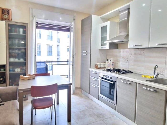 Appartamento bilocale in vendita in Via Ponti Rossi, Ponti Rossi, Napoli