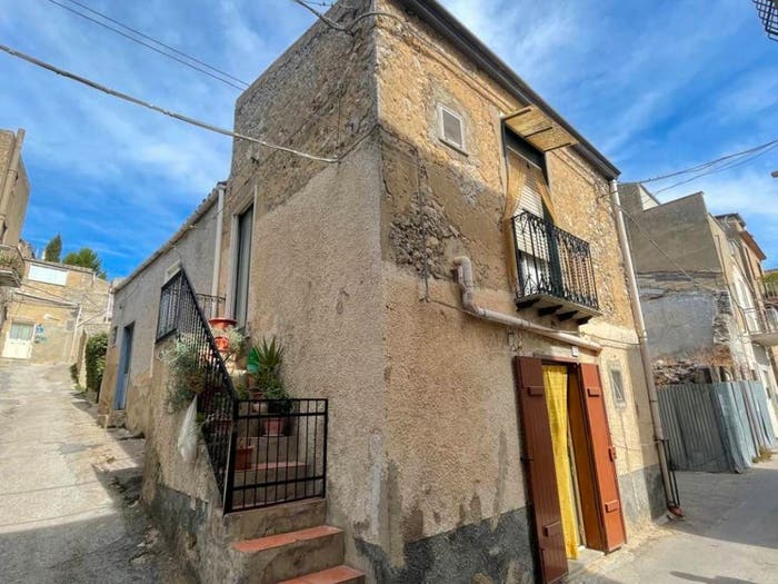 Casa bilocale in vendita in Via Carlo Pisacane, Canicattì