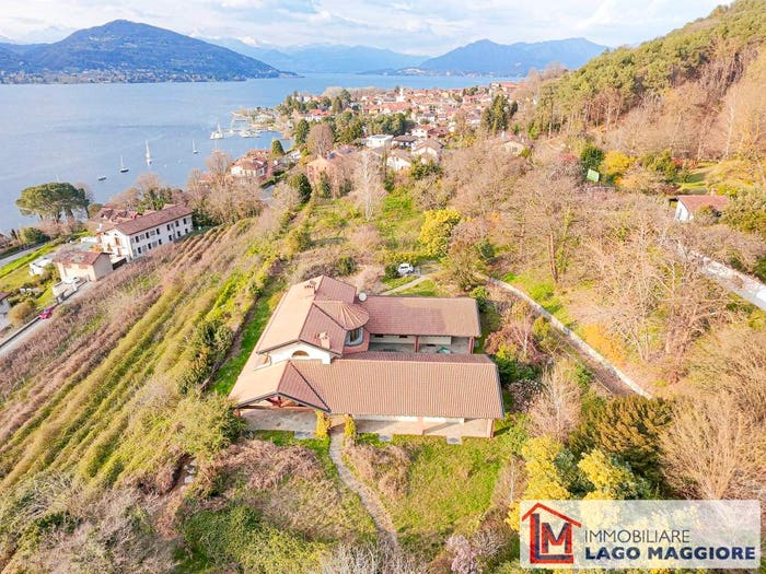 Casa con 6 locali in vendita in Via Enrico Fermi, Ranco