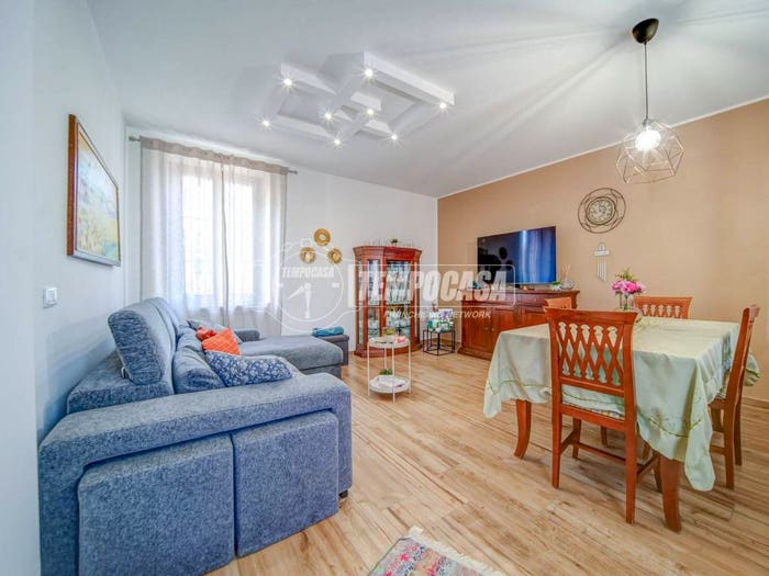 Casa con 5 locali in vendita in Via Rebaglia, Centro, Somma Lombardo