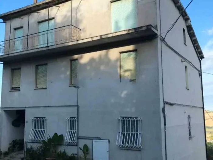 Appartamento con 5 locali in vendita in Via Incancellata, Centro, Monte Urano