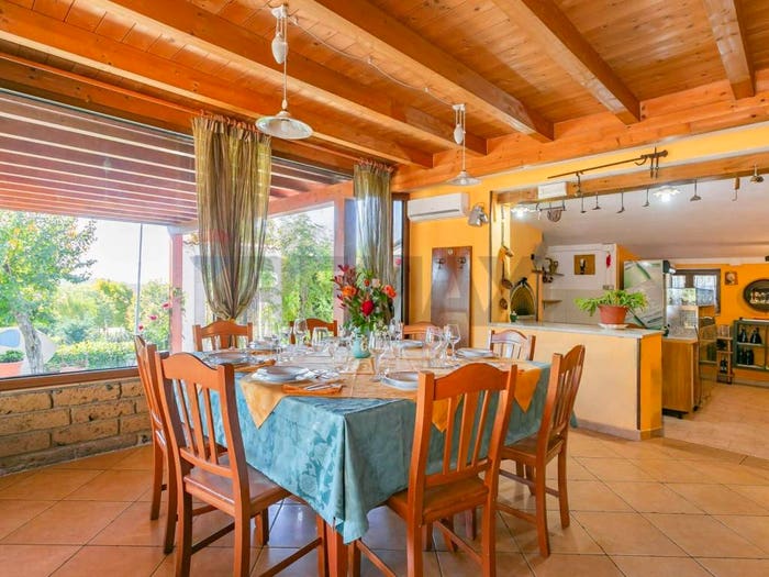 Casa con 6 locali in vendita in Contrada Cupazzo, Monteleone di Puglia