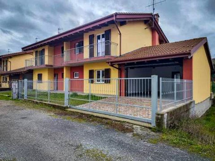 Casa con 5 locali in vendita in Centro, Dego