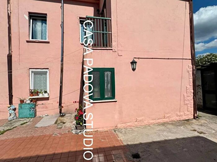 Casa trilocale in vendita in Borgo Botteghe, Piove di Sacco