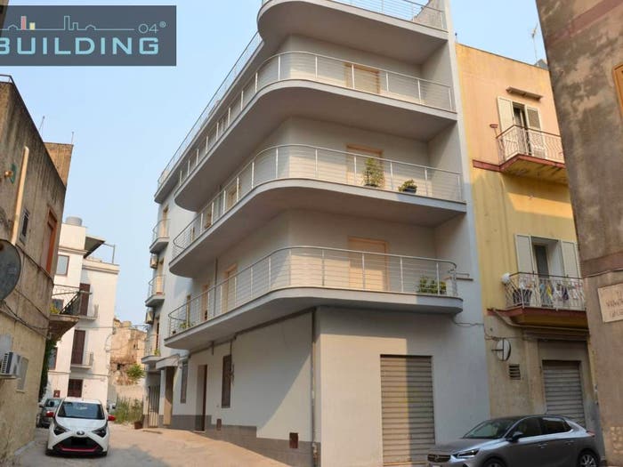 Appartamento trilocale in vendita in Via Giuseppe Mazzini, Centro, Castelvetrano
