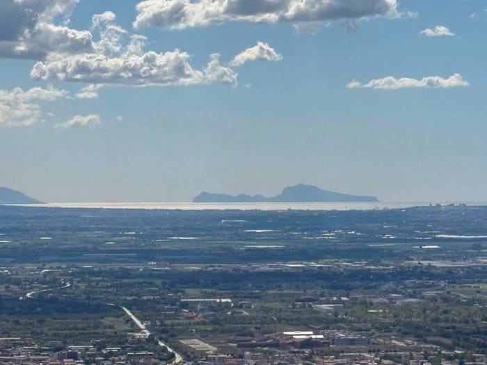 Appartamento con 5 locali in vendita in Via San Biagio, Casertavecchia Casola, Caserta