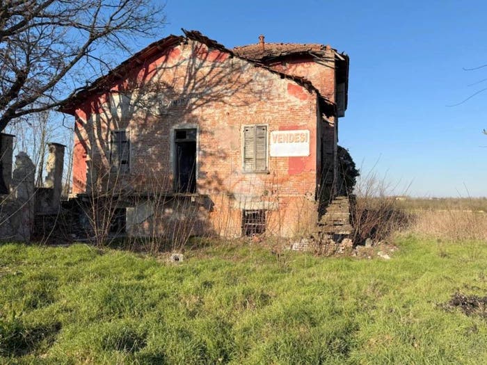 Casa con 6 locali in vendita in Via SP, Cassine