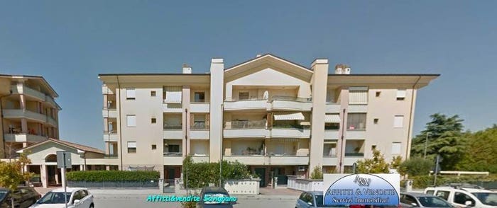 Appartamento trilocale in vendita in Via Pietro Zangheri, Centro, Savignano sul Rubicone
