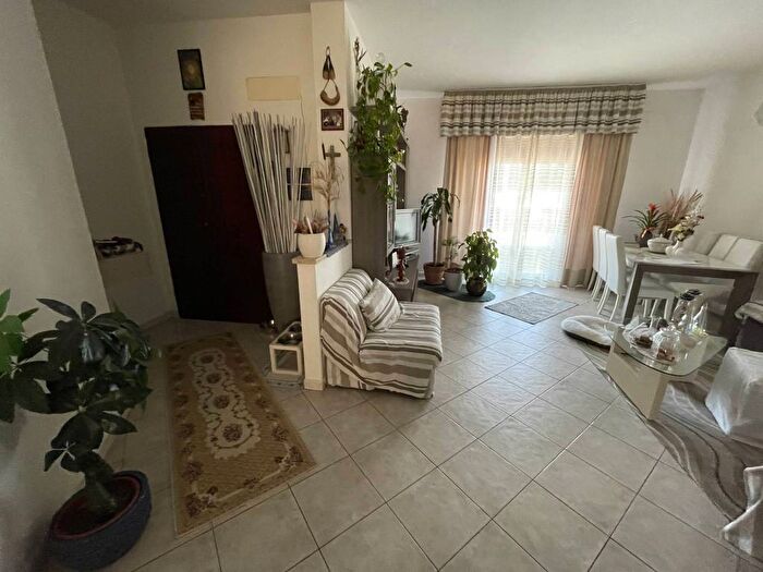 Appartamento con 5 locali in vendita in Orbetello