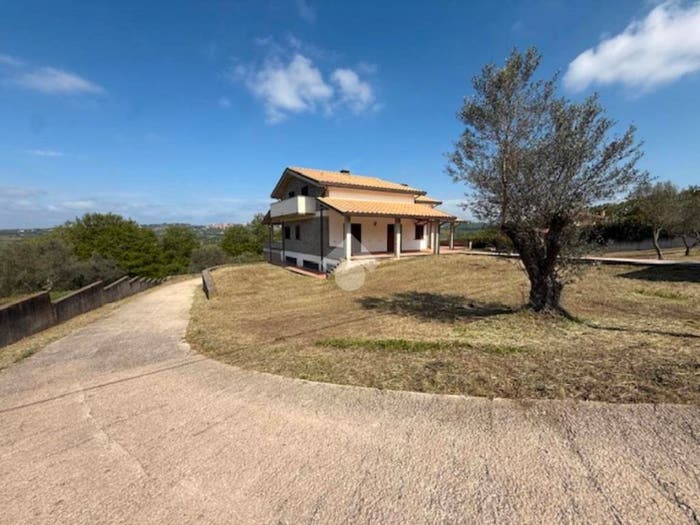 Casa bilocale in vendita in Via Commenda, Montefiascone