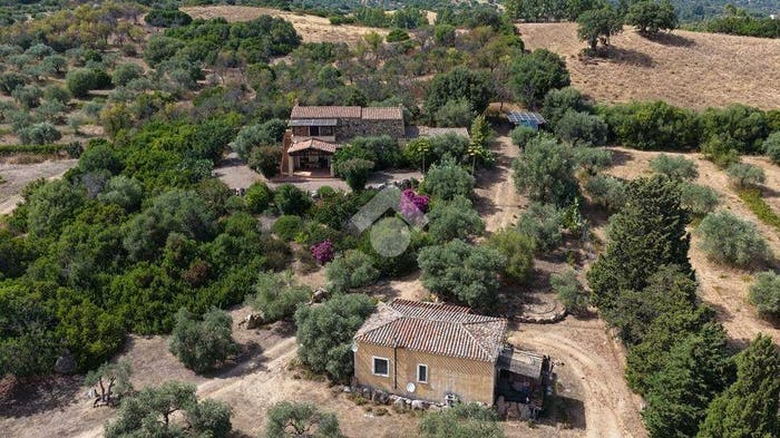 Casa con 6 locali in vendita in Via Buddui, Castiadas
