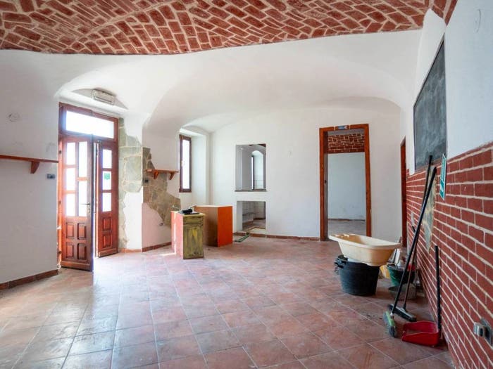 Appartamento con 6 locali in vendita in Via della Libertà, Sant'andrea, Cassine