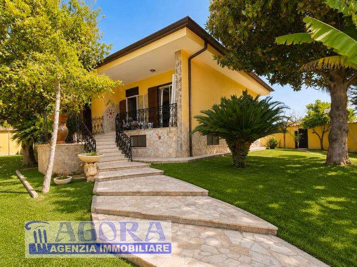 Casa con 5 locali in vendita in Strada Randa, Litoranea, Latina