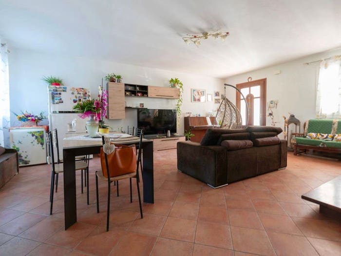 Casa con 6 locali in vendita in Via Malombra, Zerman, Mogliano Veneto