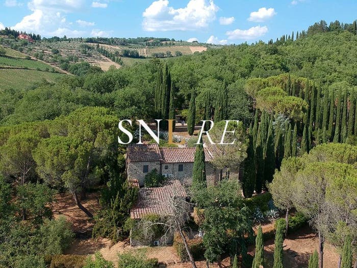 Casa con 6 locali in vendita in Piazza Gastone Bucciarelli, Panzano In Chianti, Greve in Chianti