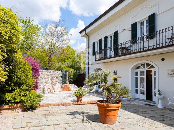 Casa con 6 locali in vendita in Via Corlaga, Corlaga, Bagnone