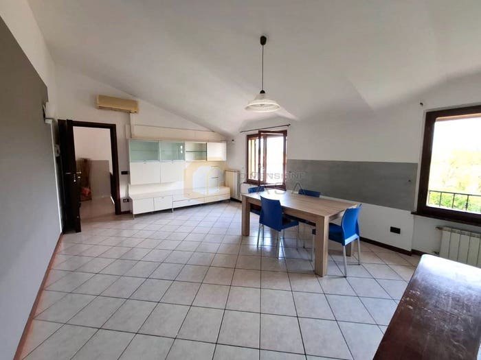 Appartamento trilocale in vendita in Via Padana Superiore, Molinetto, Mazzano