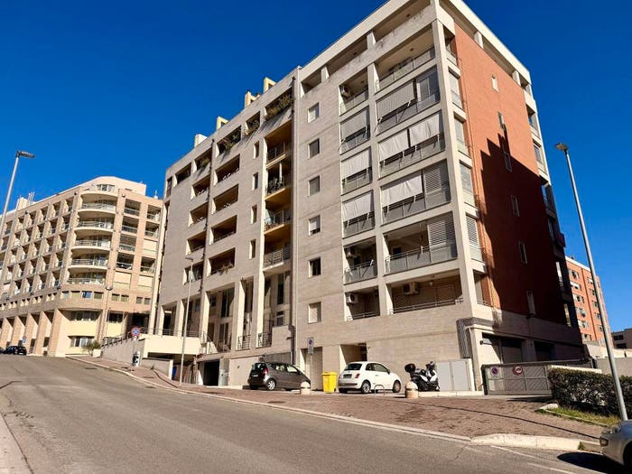 Appartamento trilocale in vendita in Via Giuseppe Saragat, Centro, Matera
