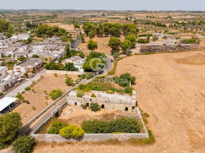 Casa con 5 locali in vendita in Largo Pozzelle, Zollino
