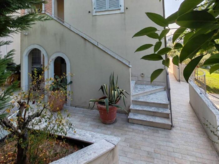 Appartamento trilocale in vendita in Via Malacaria Est, Centro, Porto Sant'Elpidio